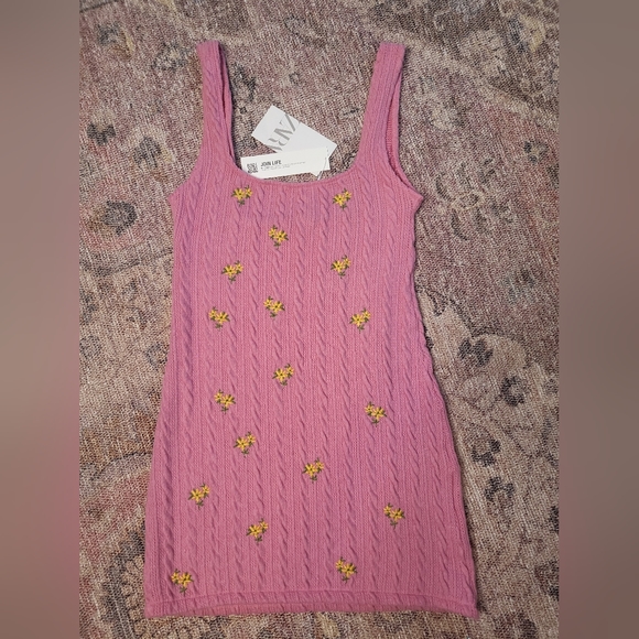 ZARA Floral Embroidery Cable Knit Mini Tank Dress - Picture 2 of 9